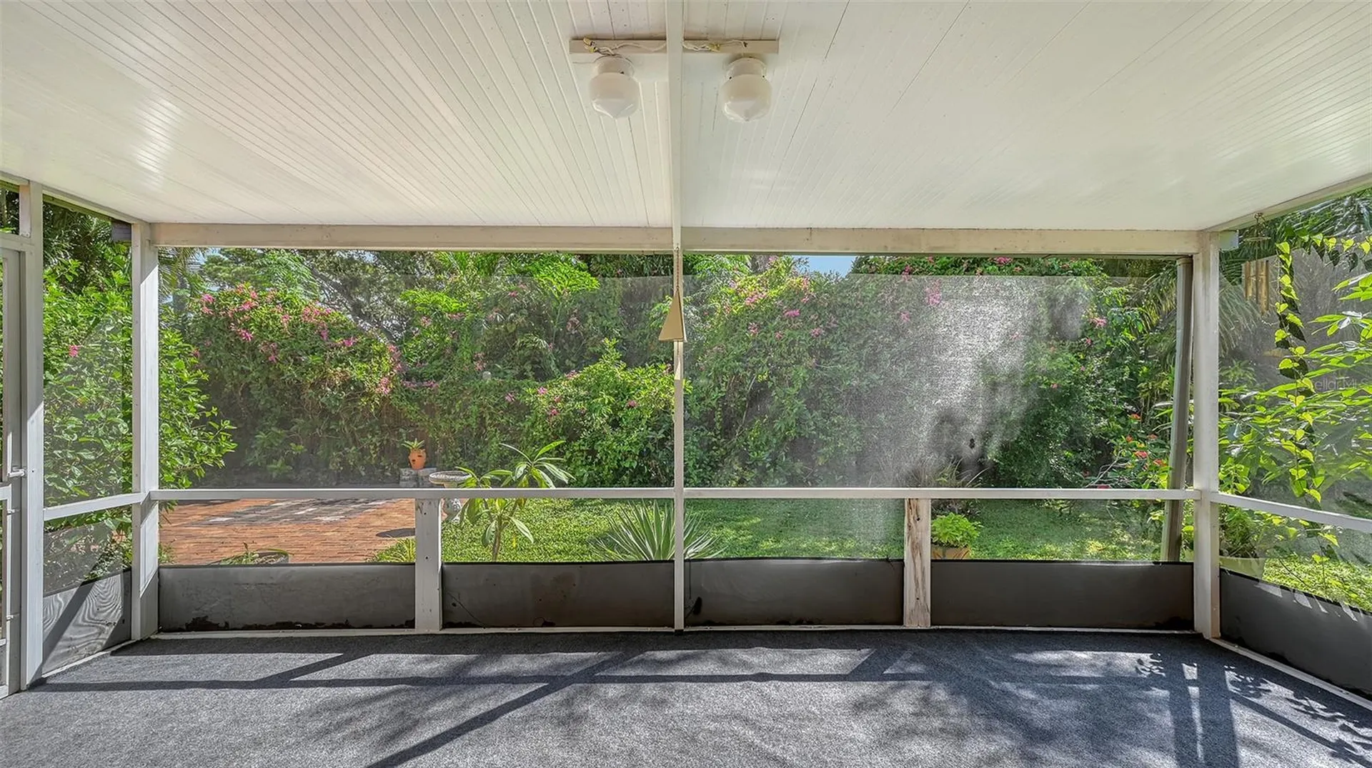 4873 Huntleigh Drive Sarasota FL 34233