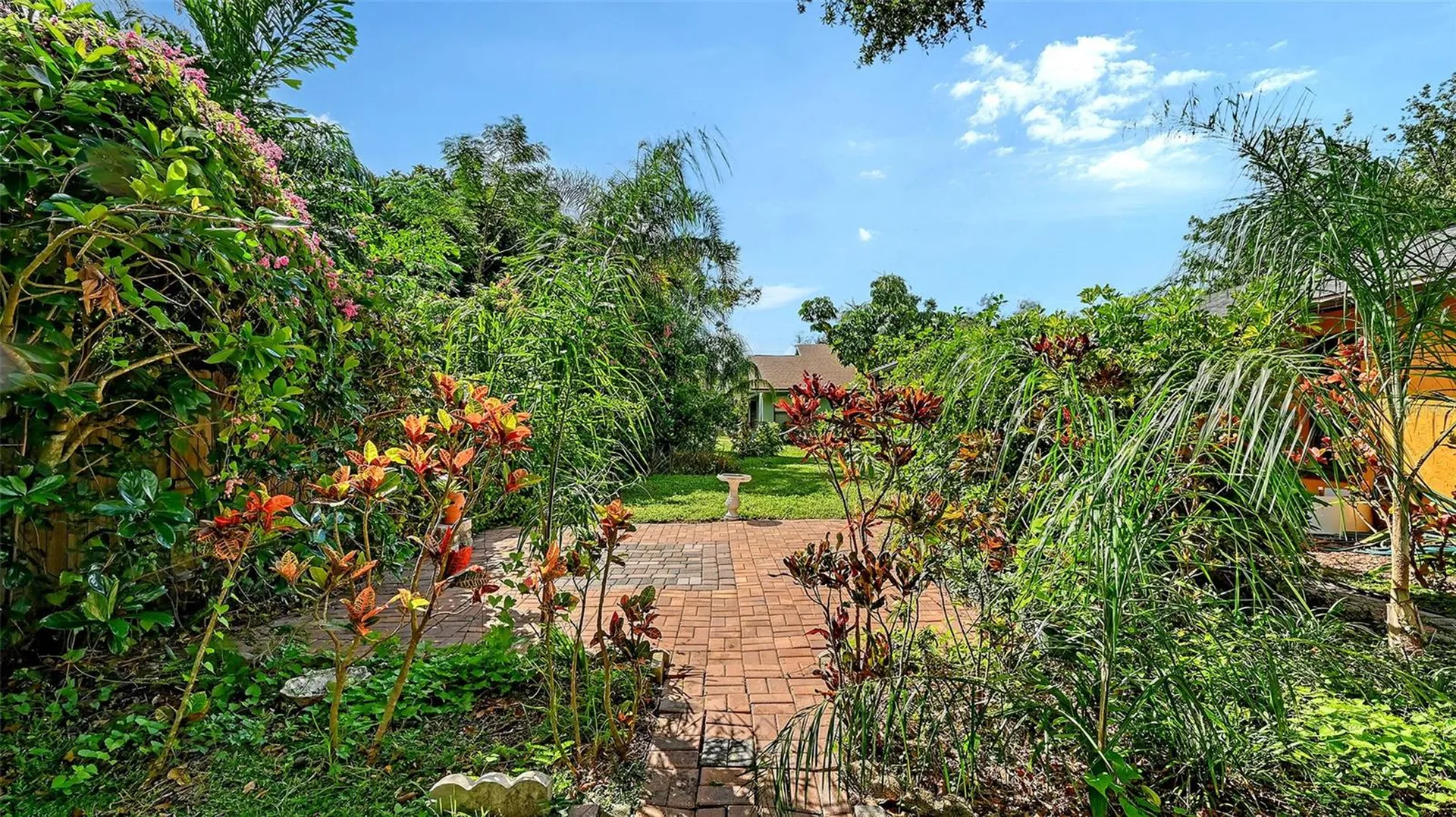 4873 Huntleigh Drive Sarasota FL 34233