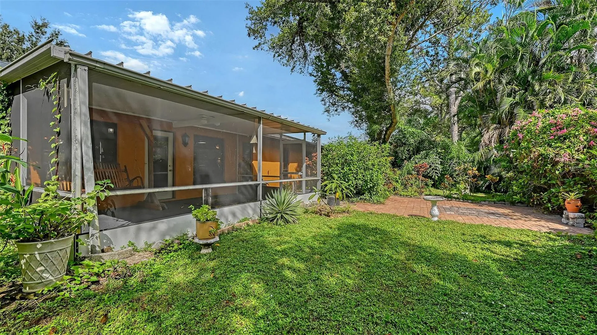 4873 Huntleigh Drive Sarasota FL 34233