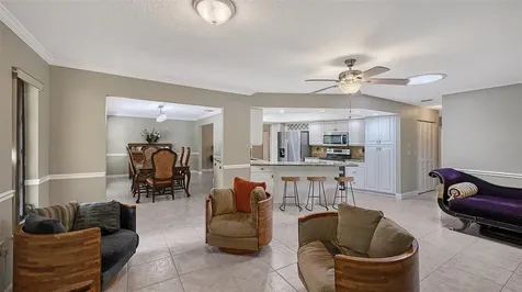 4873 Huntleigh Drive Sarasota FL 34233