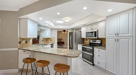 4873 Huntleigh Drive Sarasota FL 34233