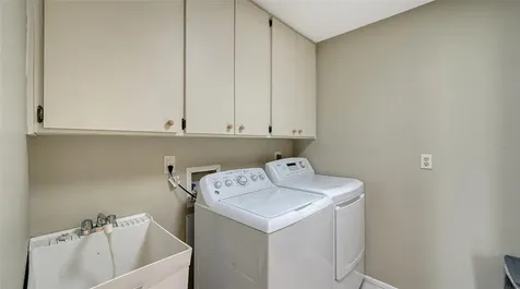 4873 Huntleigh Drive Sarasota FL 34233