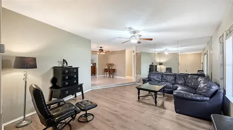 4873 Huntleigh Drive Sarasota FL 34233