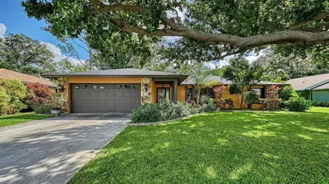 4873 Huntleigh Drive Sarasota FL 34233