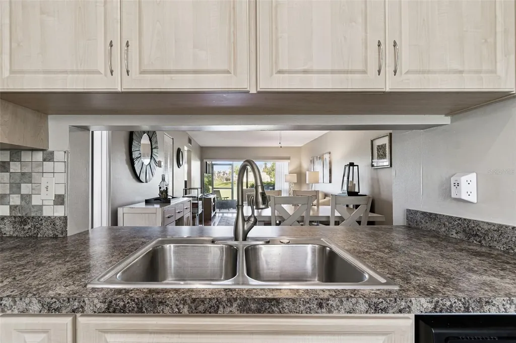 6105 Palma Del Mar Boulevard S St Petersburg FL 33715