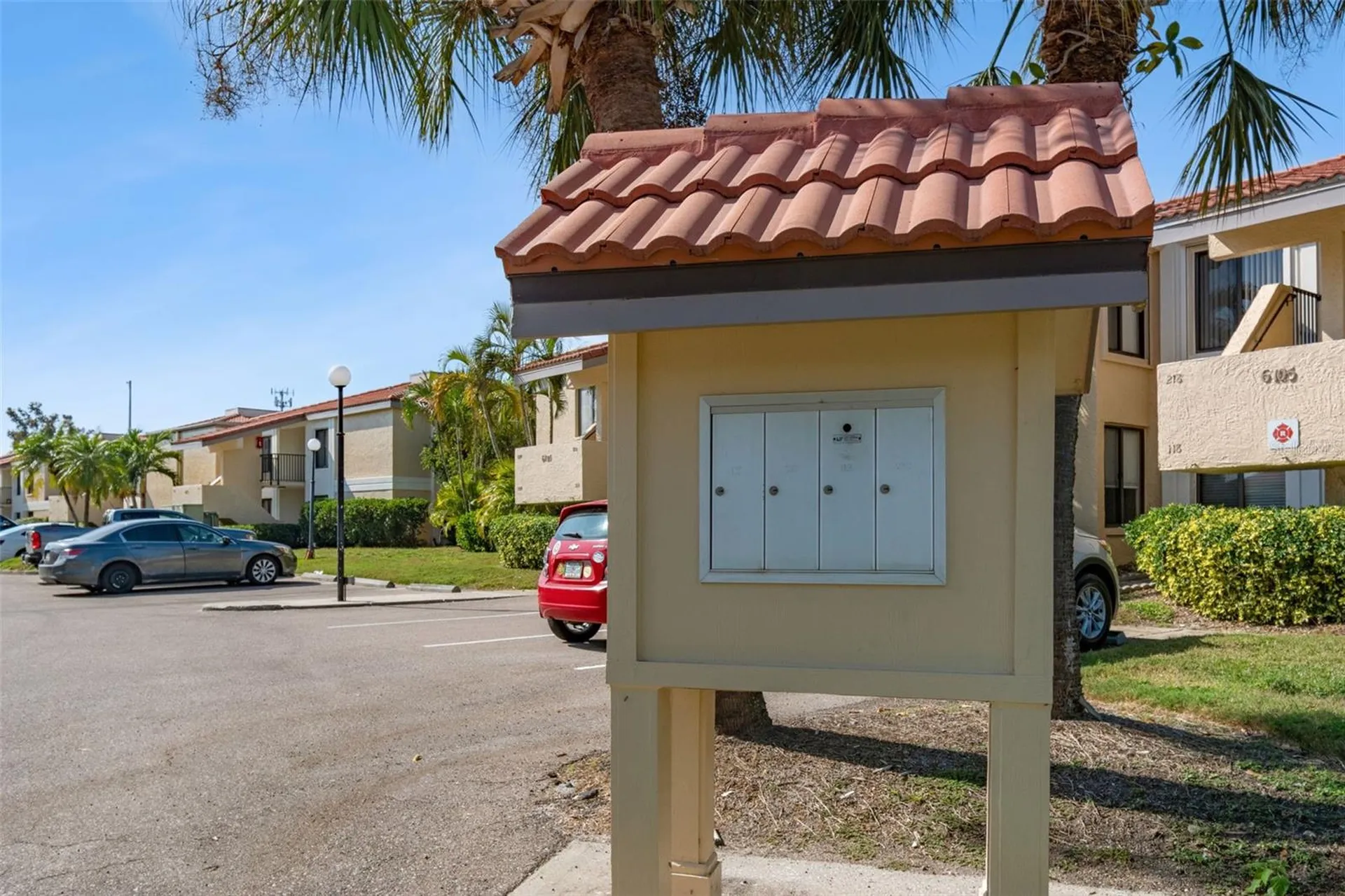 6105 Palma Del Mar Boulevard S St Petersburg FL 33715
