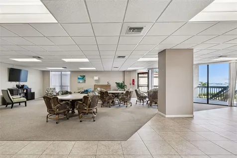 6105 Palma Del Mar Boulevard S St Petersburg FL 33715