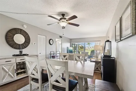 6105 Palma Del Mar Boulevard S St Petersburg FL 33715