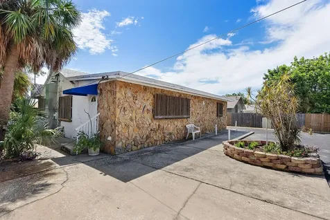 3425 22nd Avenue S St Petersburg FL 33711