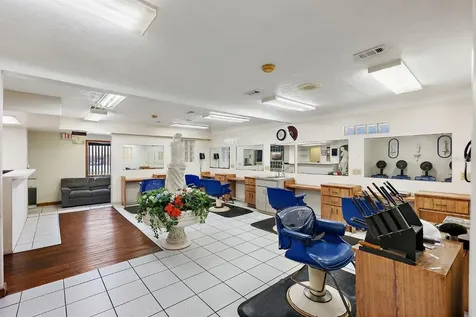 3425 22nd Avenue S St Petersburg FL 33711