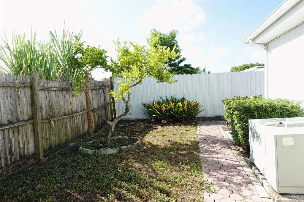 8948 Saint Regis Lane Port Richey FL 34668