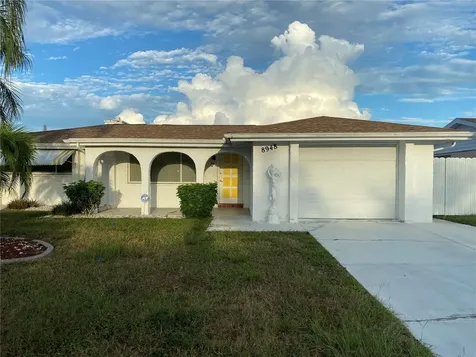 8948 Saint Regis Lane Port Richey FL 34668