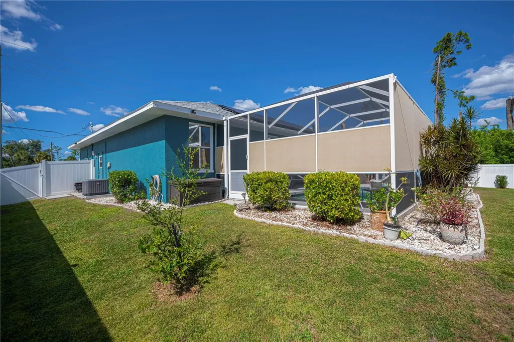 2142 S Chamberlain Boulevard North Port FL 34286