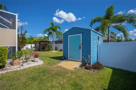 2142 S Chamberlain Boulevard North Port FL 34286