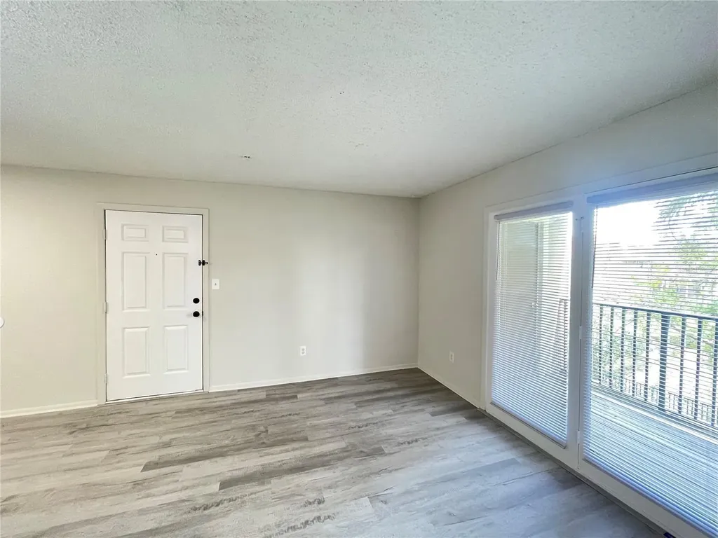 241 Afton Square Altamonte Springs FL 32714