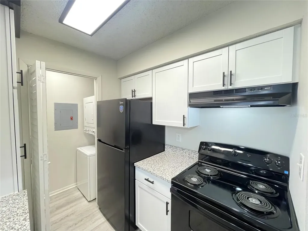 241 Afton Square Altamonte Springs FL 32714