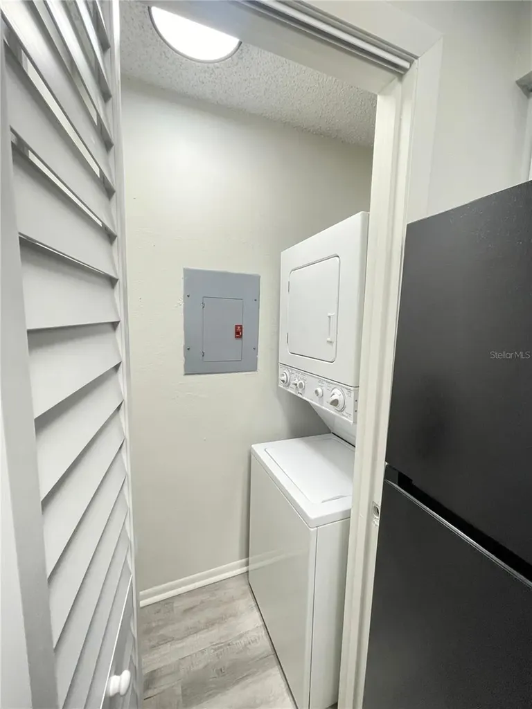 241 Afton Square Altamonte Springs FL 32714
