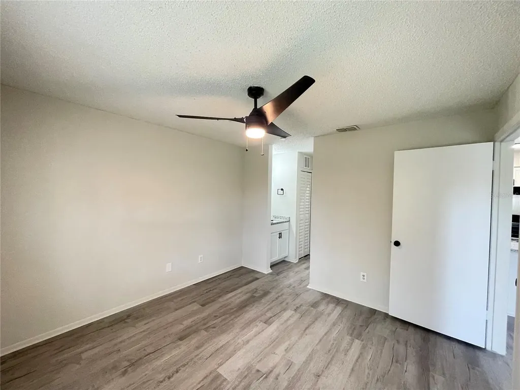 241 Afton Square Altamonte Springs FL 32714