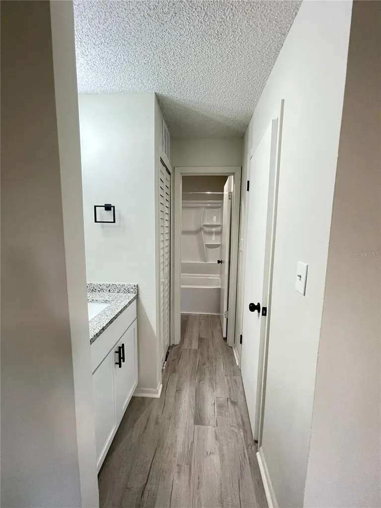 241 Afton Square Altamonte Springs FL 32714