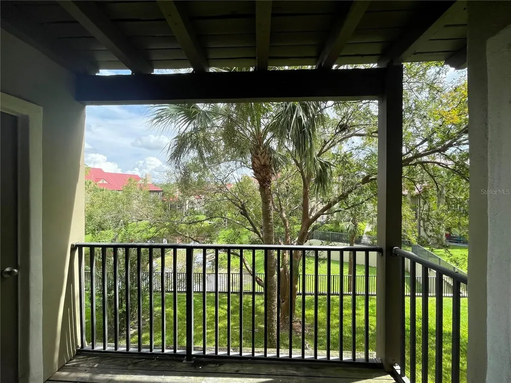 241 Afton Square Altamonte Springs FL 32714