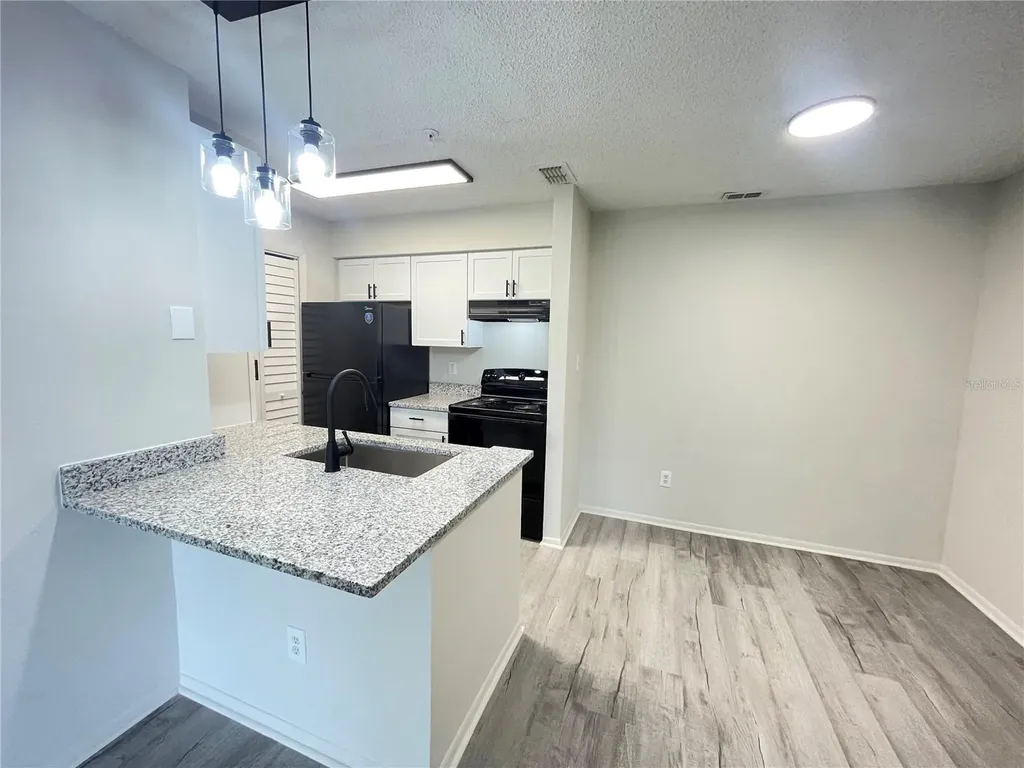 241 Afton Square Altamonte Springs FL 32714