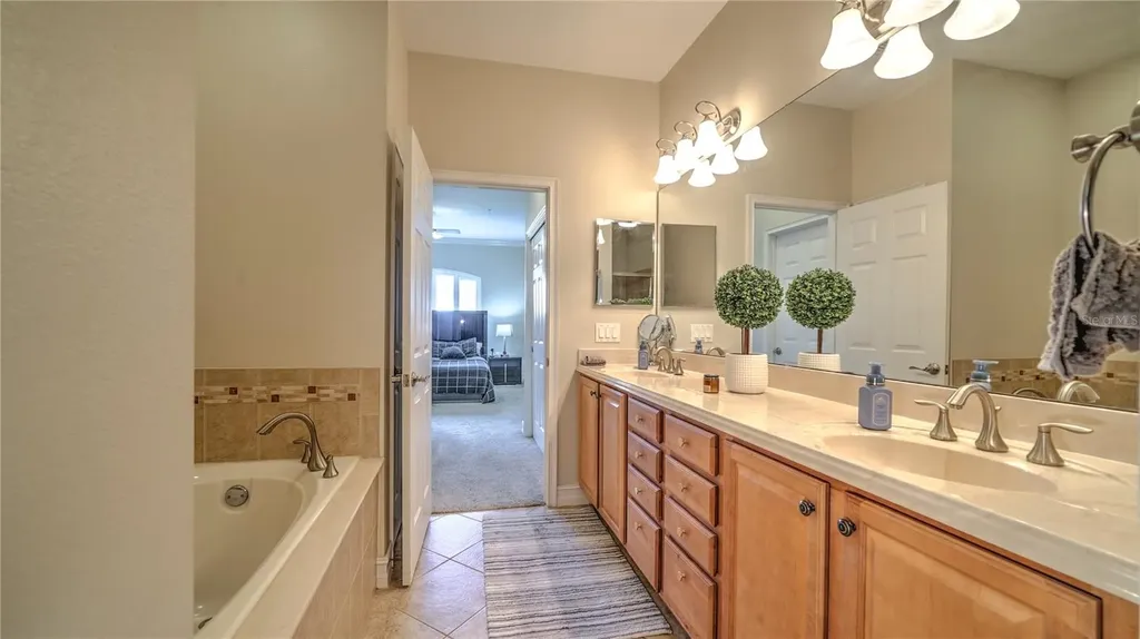 10455 Belfry Circle Orlando FL 32832