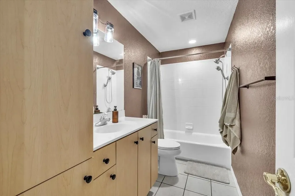 2124 NE Voss Oaks Circle Arcadia FL 34266