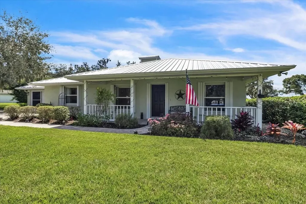 2124 NE Voss Oaks Circle Arcadia FL 34266