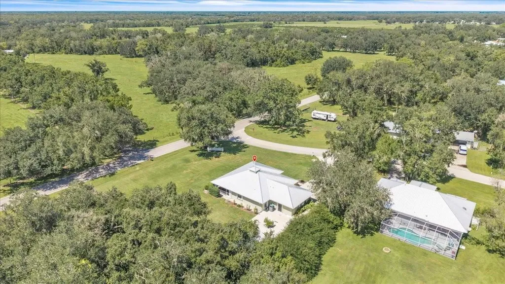 2124 NE Voss Oaks Circle Arcadia FL 34266