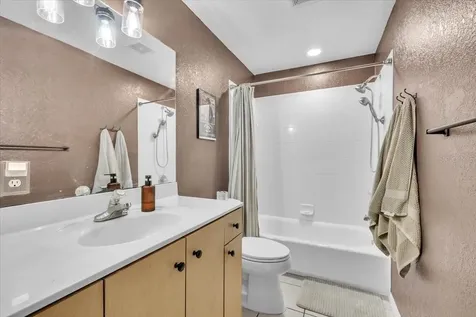 2124 NE Voss Oaks Circle Arcadia FL 34266