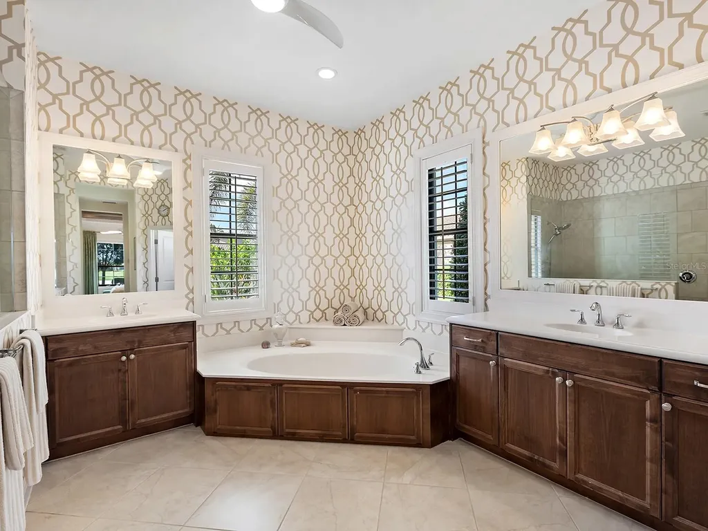 15207 Camargo Place Lakewood Ranch FL 34202