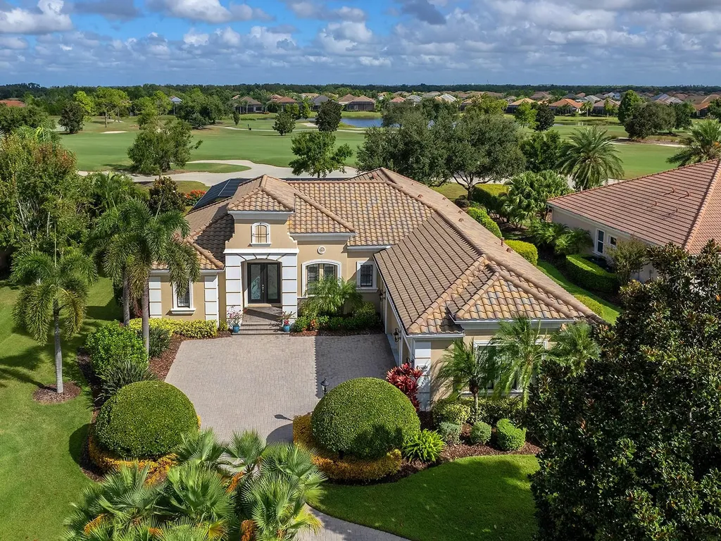 15207 Camargo Place Lakewood Ranch FL 34202