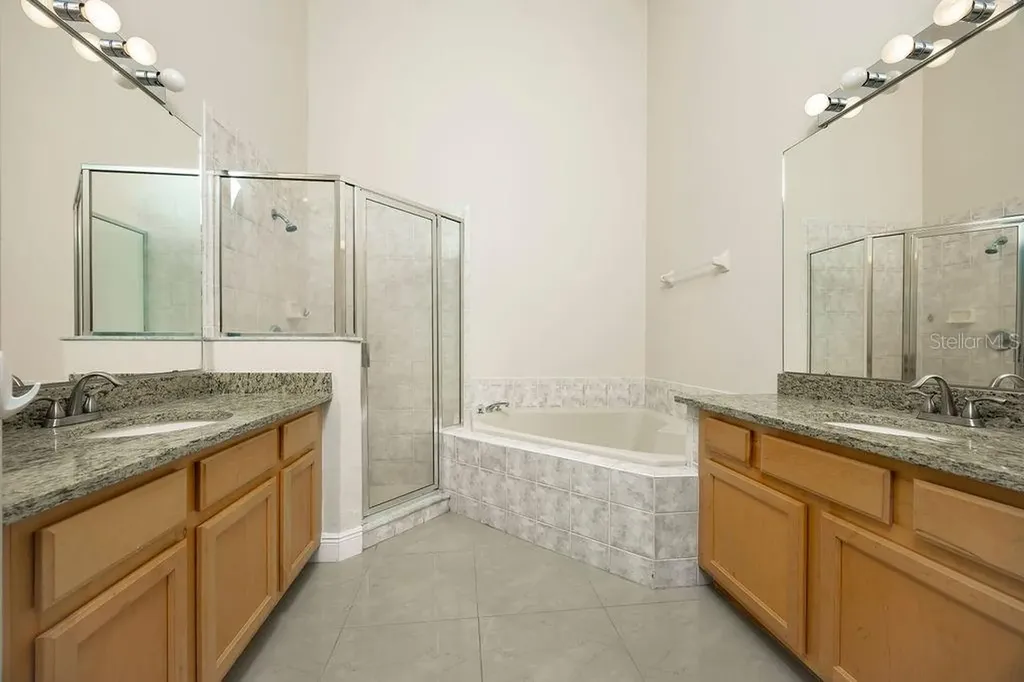 13230 Luxbury Loop Orlando FL 32837