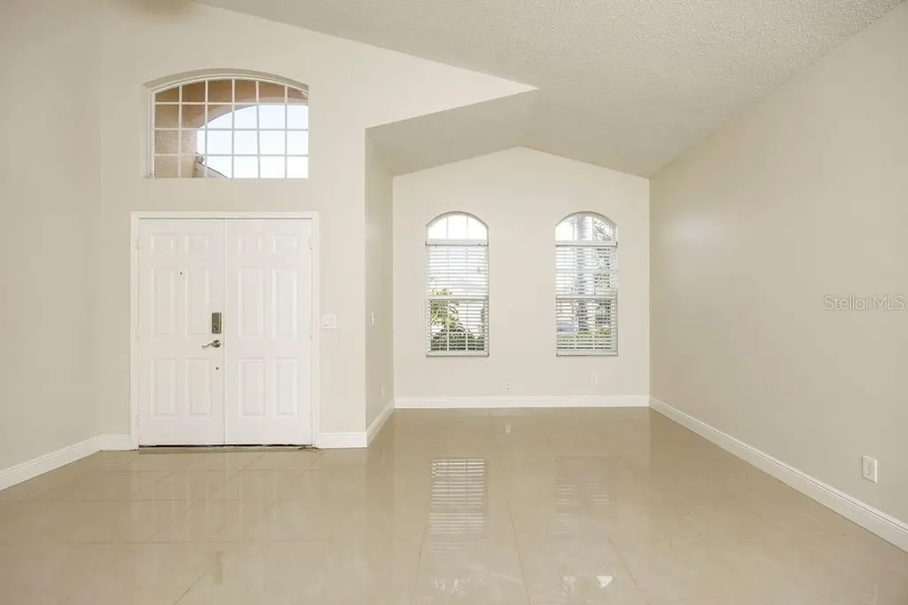 13230 Luxbury Loop Orlando FL 32837