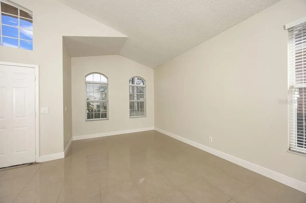 13230 Luxbury Loop Orlando FL 32837