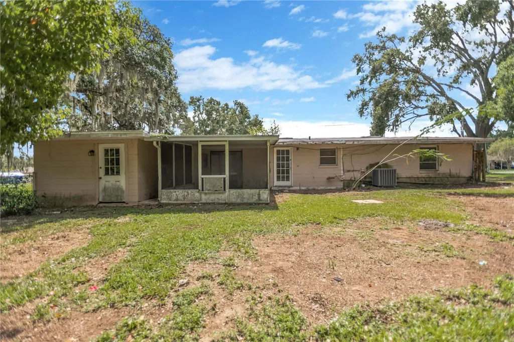 37317 Lemon Avenue Zephyrhills FL 33541