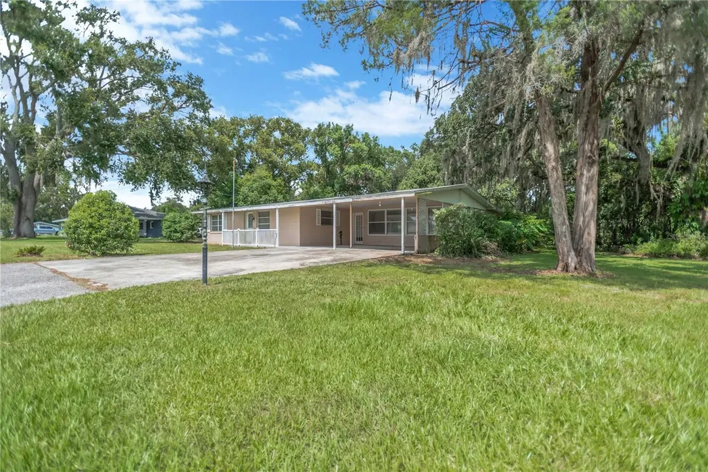 37317 Lemon Avenue Zephyrhills FL 33541