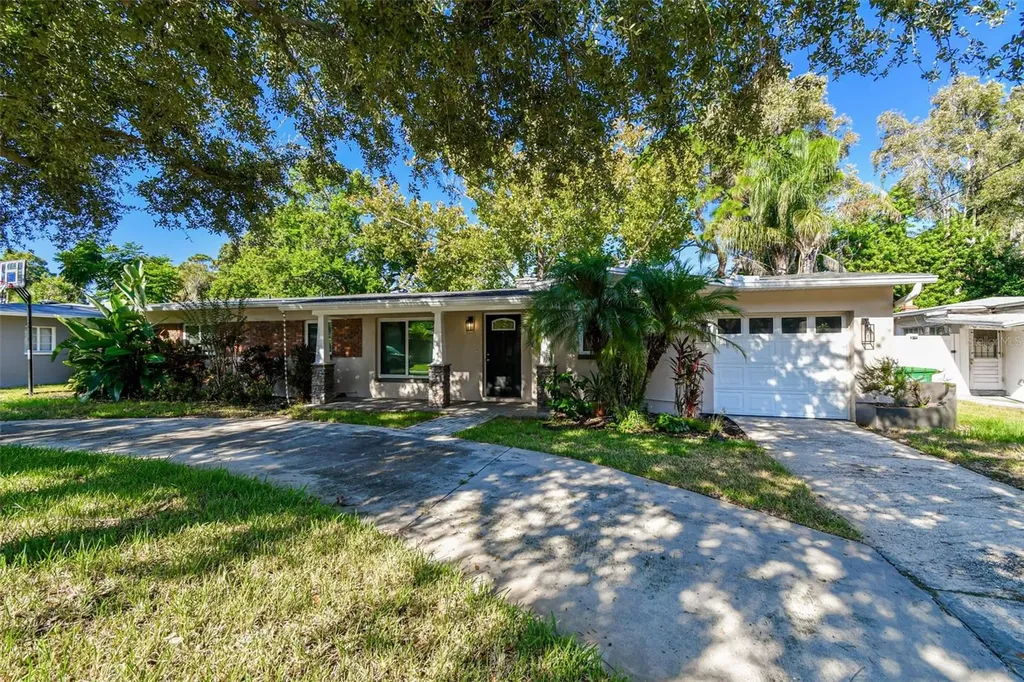 4507 S Lois Avenue Tampa FL 33611