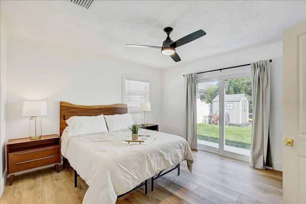265 96th Avenue N St Petersburg FL 33702