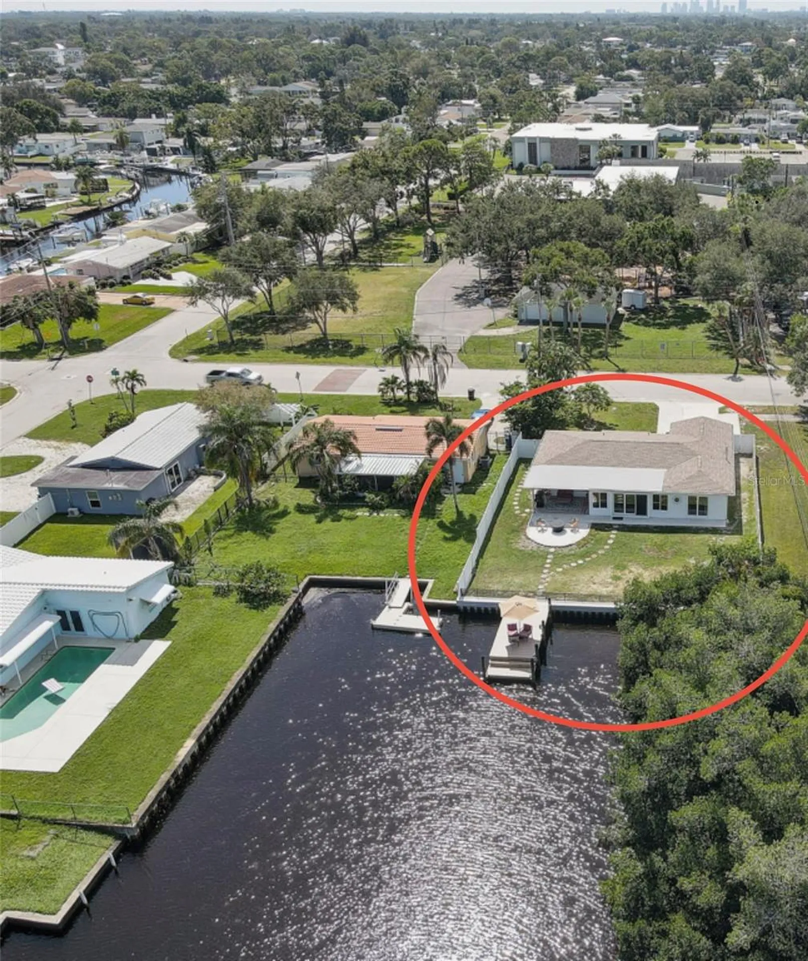 265 96th Avenue N St Petersburg FL 33702