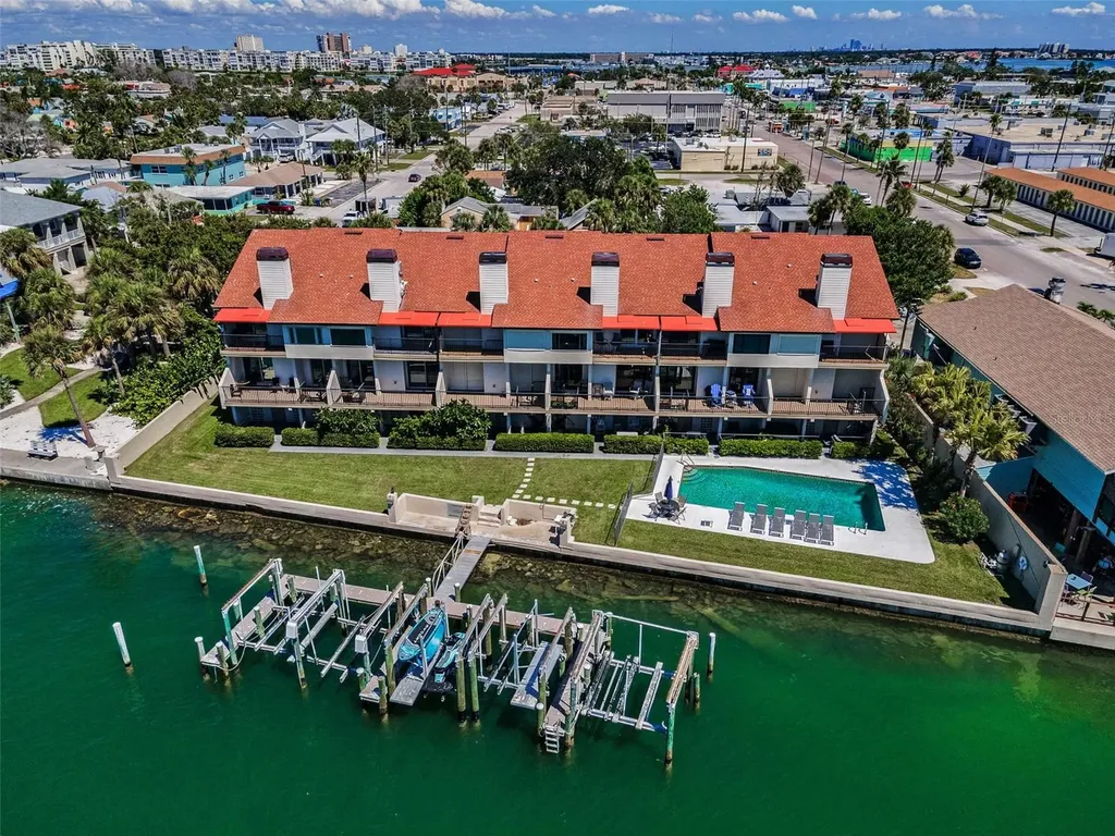 678 76th Avenue St Pete Beach FL 33706