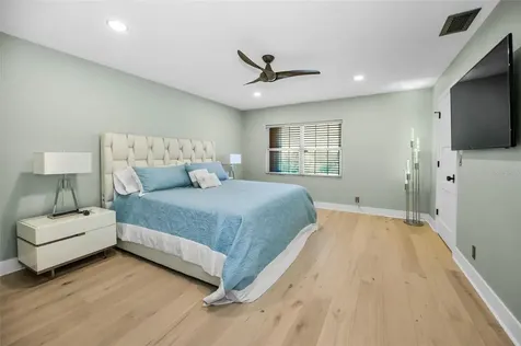 678 76th Avenue St Pete Beach FL 33706