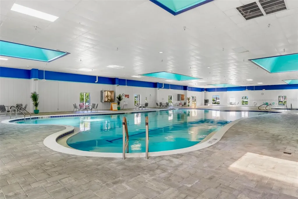 201 Bedford Trail Sun City Center FL 33573