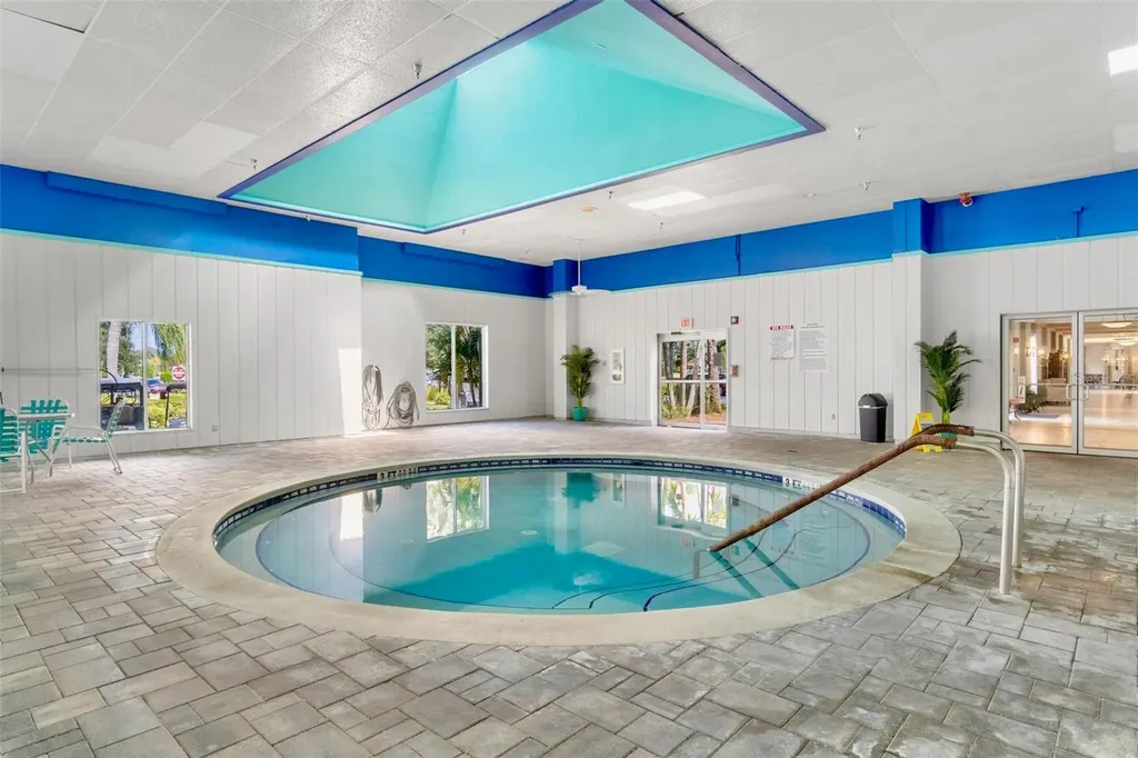 201 Bedford Trail Sun City Center FL 33573