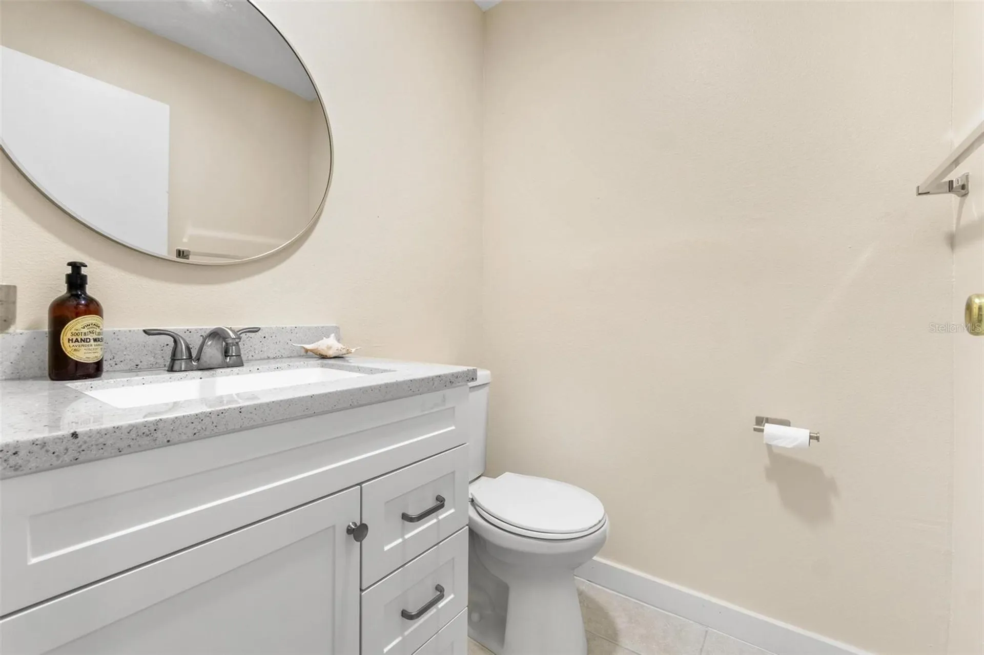 201 Bedford Trail Sun City Center FL 33573