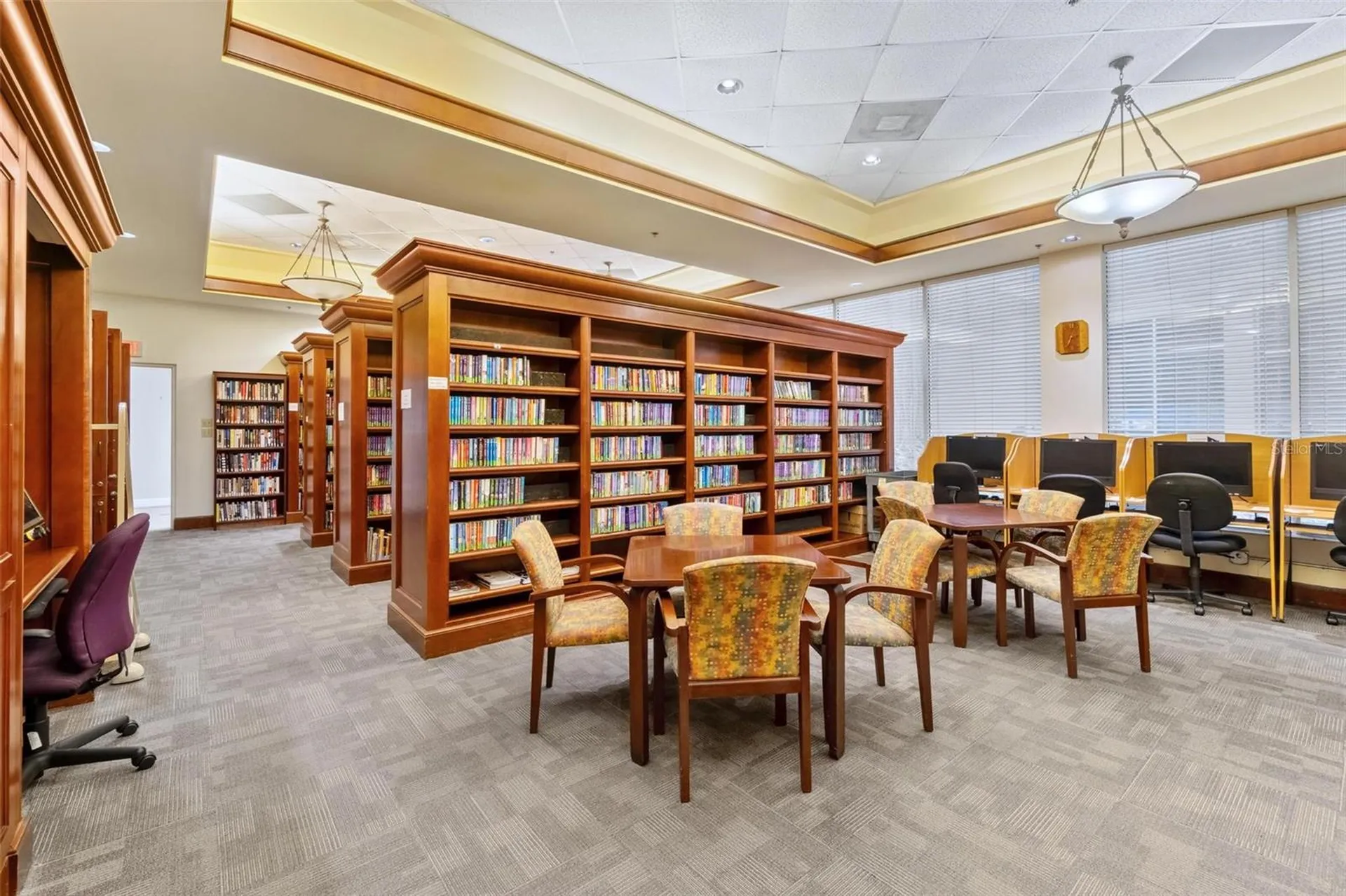 201 Bedford Trail Sun City Center FL 33573