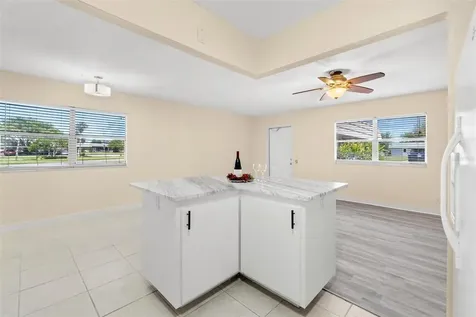 201 Bedford Trail Sun City Center FL 33573