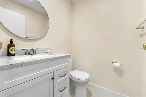 201 Bedford Trail Sun City Center FL 33573