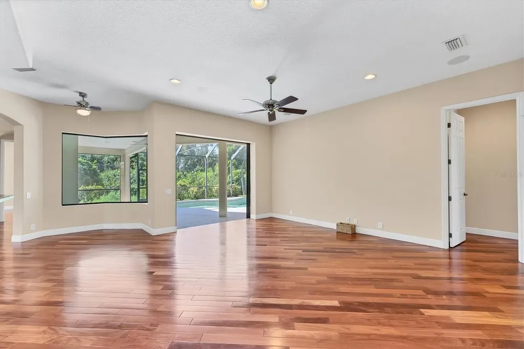 306 Country Meadows Way Bradenton FL 34212