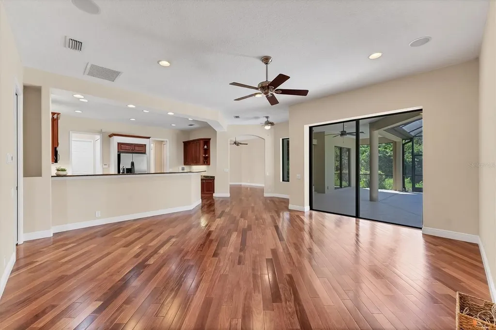 306 Country Meadows Way Bradenton FL 34212